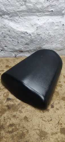 Honda cbr125 mk3 - rear, seat