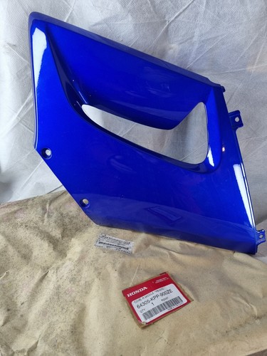 Middle right front panel blue - middle,