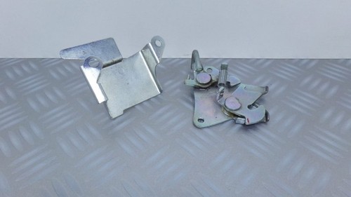 Honda cbr125r seat lock - seat,