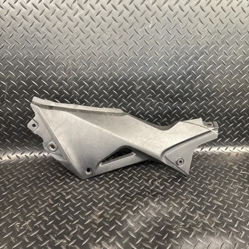 Honda cbr125 jc50 - cbr125, side