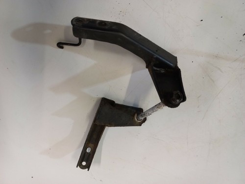 Honda cbr125 engine bracket - engine,